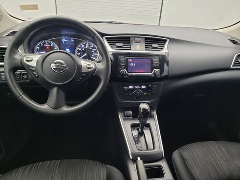 Used 2018 Nissan Sentra SV FWD image 22