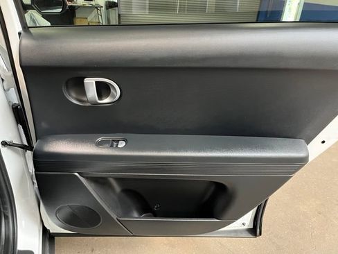 Used 2024 Hyundai Ioniq 5 SEL RWD image 13