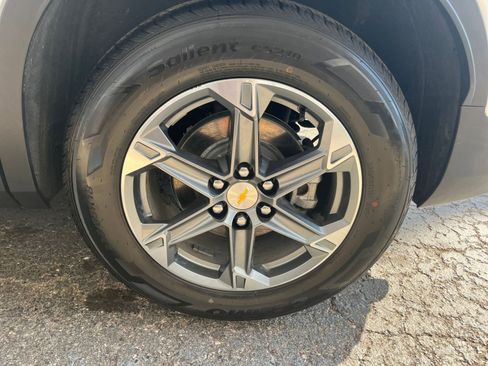 Used 2025 Chevrolet Blazer LT image 31