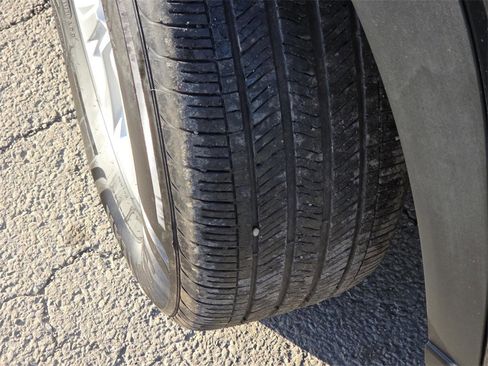 Used 2025 Toyota Grand Highlander FWD image 11