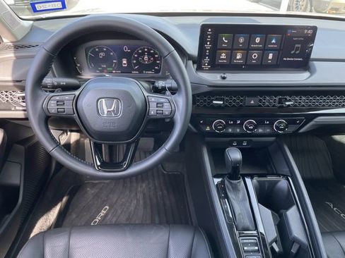 Used 2024 Honda Accord EX-L image 11