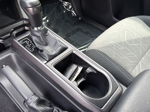 Used 2023 Toyota Tacoma TRD Off-Road AWD/4WD image 28