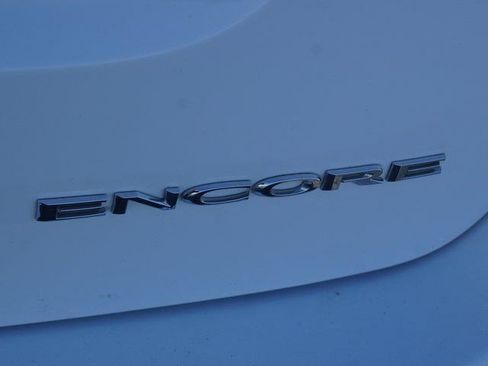 Used 2020 Buick Encore Preferred image 16