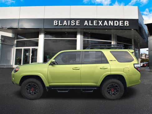 Used 2022 Toyota 4Runner TRD Pro AWD/4WD image 10