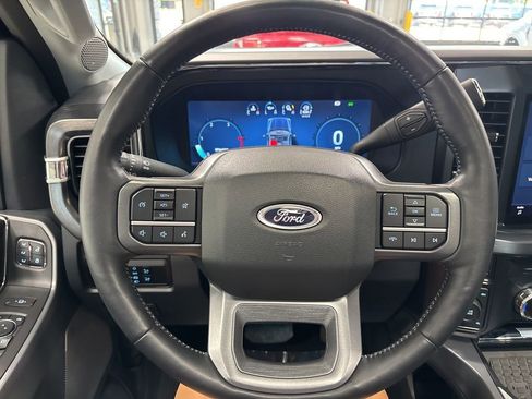 Used 2024 Ford F250 Lariat image 34