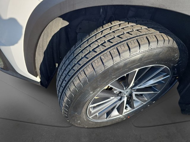 Used 2025 Lexus NX 250 FWD w/ Accessory Package (2T) image 36