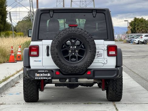 Used 2025 Jeep Wrangler Unlimited Sport S 4xe AWD/4WD image 5