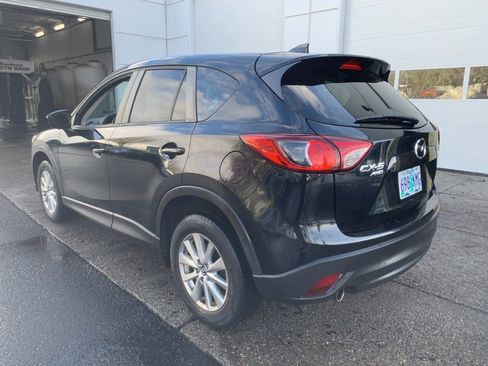 Used 2016 MAZDA CX-5 Touring image 2
