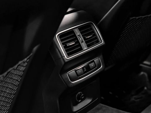 Used 2018 Audi SQ5 Prestige w/ Prestige Package AWD/4WD image 51