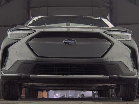 Used 2025 Subaru Solterra Premium image 3