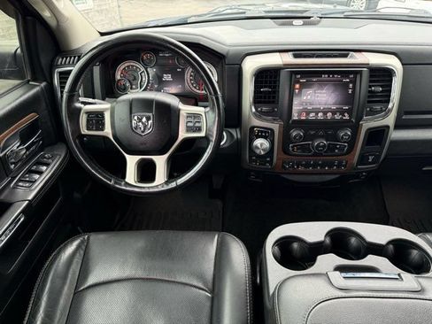 Used 2015 RAM 1500 Laramie w/ Convenience Group AWD/4WD image 15