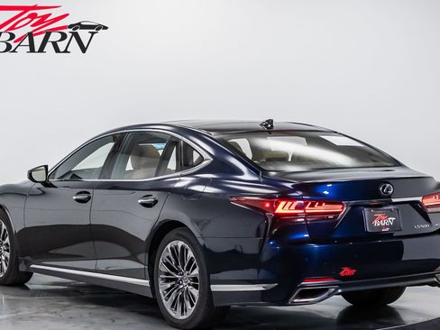 Used 2022 Lexus LS 500 AWD w/ Luxury Package image 3