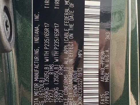 Used 2025 Toyota Sienna LE image 33