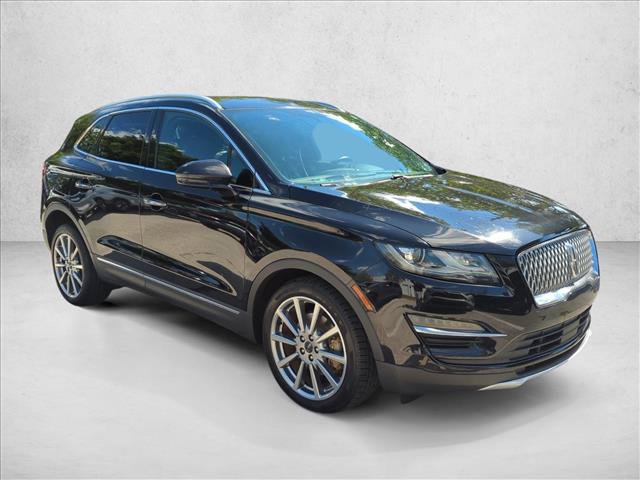 Used 2019 Lincoln MKC Reserve FWD image 3