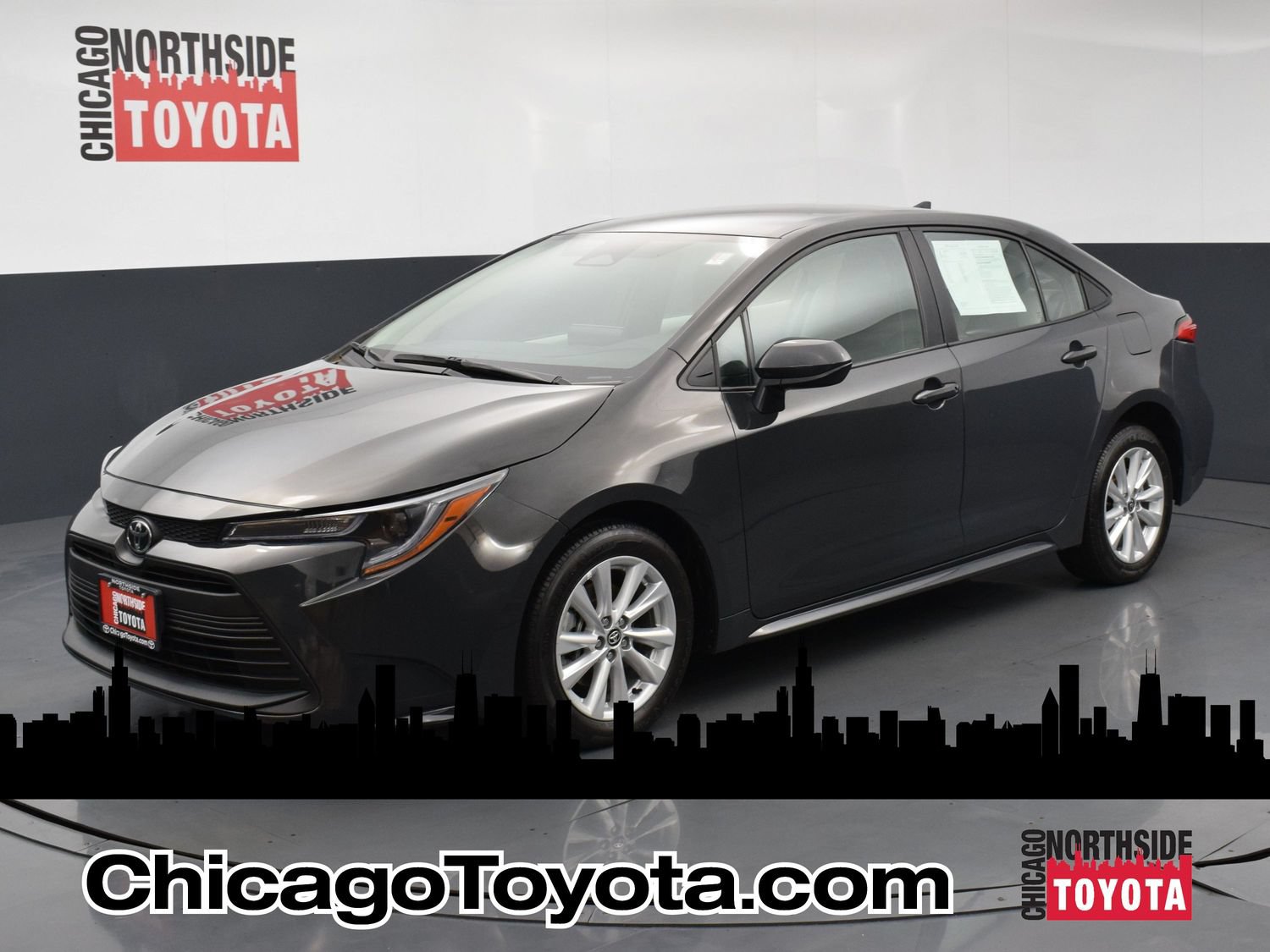 Used 2025 Toyota Corolla LE w/ LE Premium Package FWD image 1
