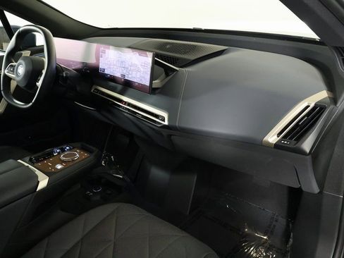 Used 2023 BMW iX M60 w/ Executive Package image 9