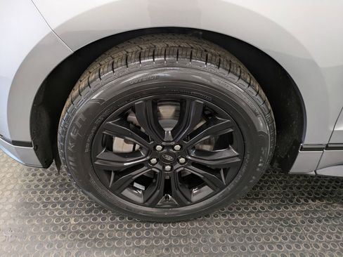 Used 2022 Ford Edge SE w/ Black Appearance Package AWD/4WD image 7