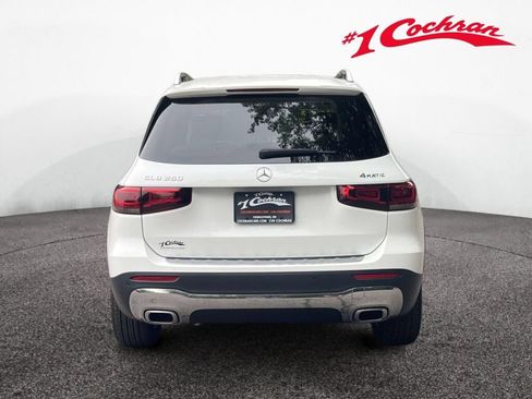 Used 2023 Mercedes-Benz GLB 250 4MATIC image 9