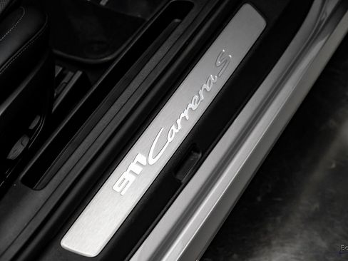 Used 2024 Porsche 911 Carrera S w/ Premium Package image 46