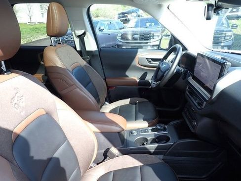 Used 2025 Ford Bronco Sport Outer Banks w/ Outer Banks Tech Package+ AWD/4WD image 11