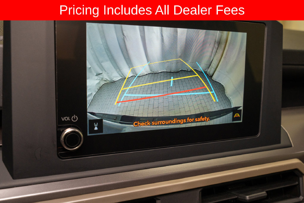 Used 2025 Toyota Tacoma SR5 AWD/4WD image 12