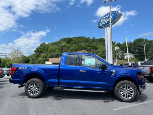 New 2026 Ford F150 XLT w/ XLT Chrome Appearance Package AWD/4WD image 4