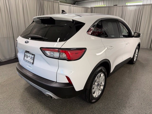 Used 2021 Ford Escape SE FWD image 4