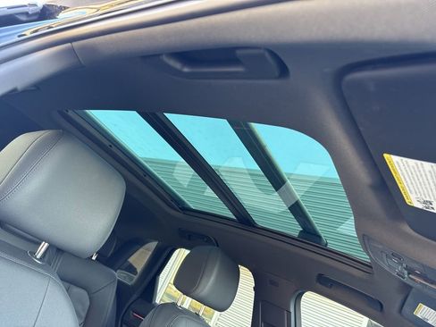 Used 2022 Audi Q3 2.0T Premium Plus w/ Premium Plus Package image 18