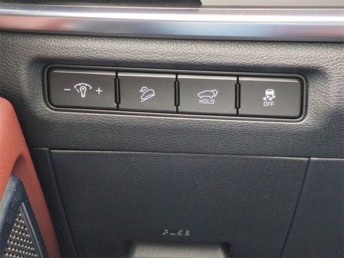 New 2025 Kia Telluride SX w/ SX Captain's Chair Package image 26