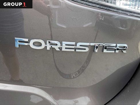 Used 2024 Subaru Forester Limited AWD/4WD image 10