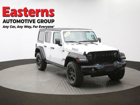 Used 2023 Jeep Wrangler Unlimited w/ Dual Top Group image 47