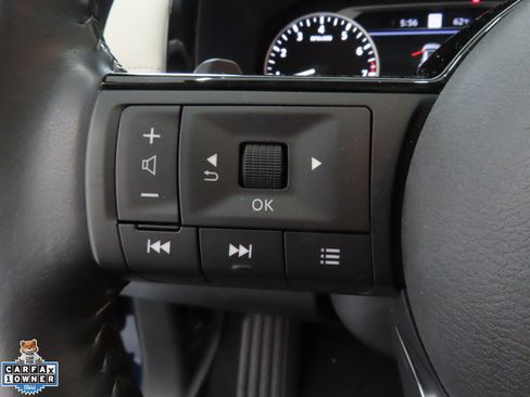Used 2023 Nissan Pathfinder SL w/ SL Premium Package FWD image 13