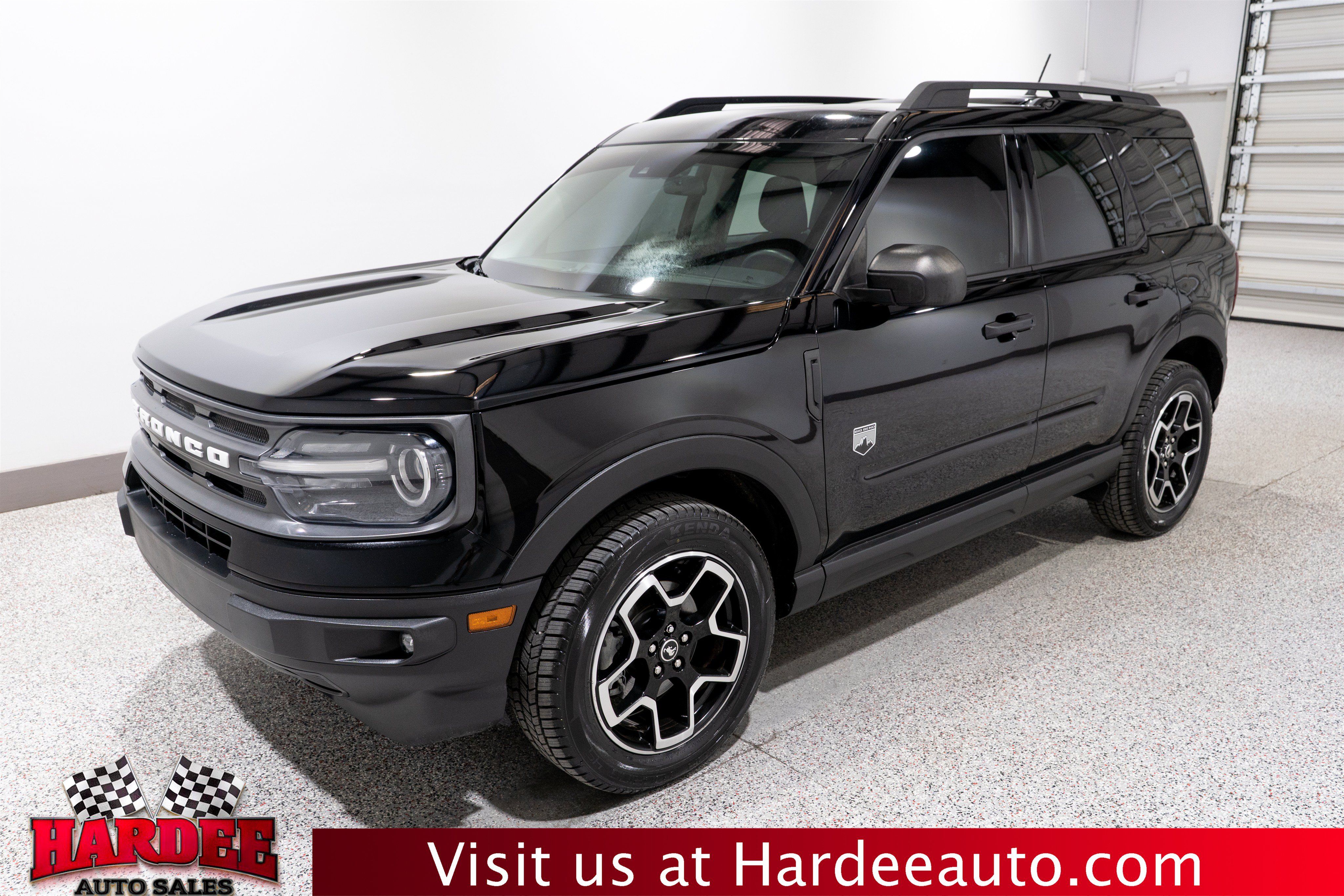 Used 2021 Ford Bronco Sport Big Bend w/ Big Bend Package AWD/4WD image 2