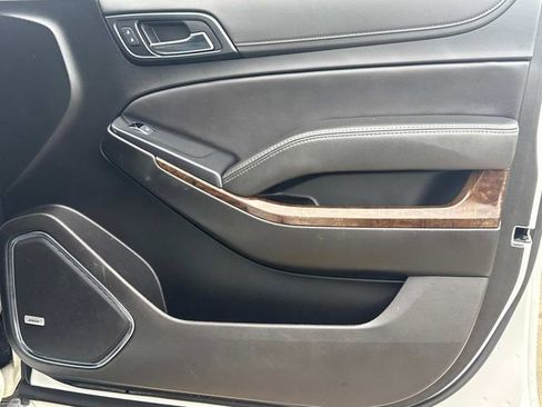 Used 2020 Chevrolet Tahoe LT image 19