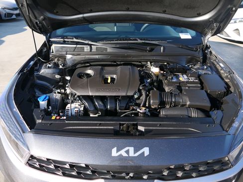 Used 2023 Kia Forte LXS image 34