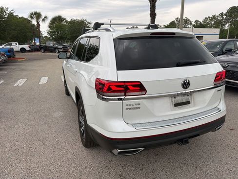 Used 2023 Volkswagen Atlas SEL AWD/4WD image 13