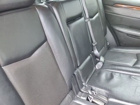 Used 2009 Cadillac SRX 2WD w/ Third Row Seating Package image 35