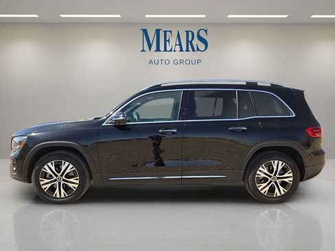 Used 2025 Mercedes-Benz GLB 250 image 2