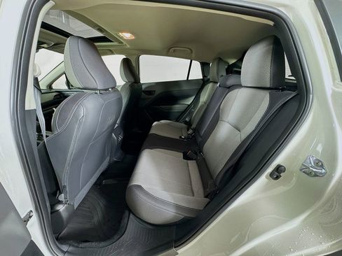 Certified 2024 Subaru Crosstrek 2.0i Premium image 19