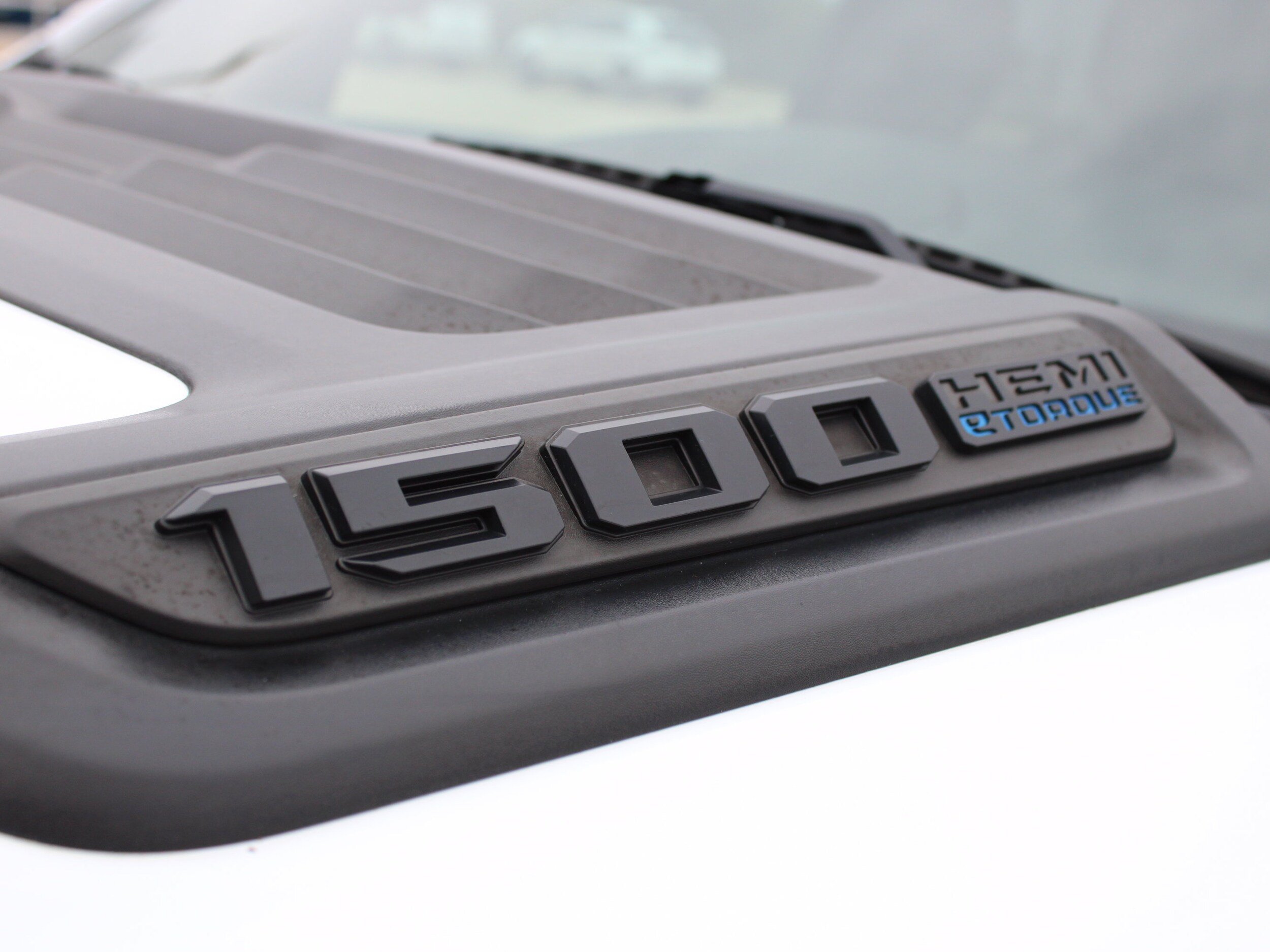 Used 2023 RAM 1500 Laramie AWD/4WD image 12