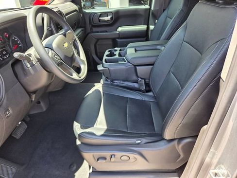 Used 2024 Chevrolet Silverado 1500 Custom RWD image 10