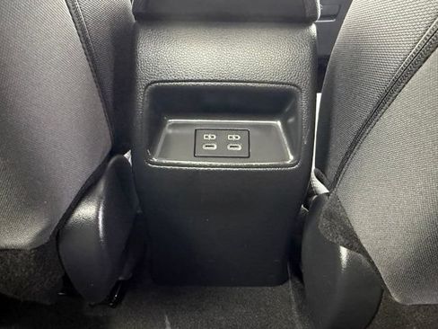 Used 2025 Toyota Corolla LE FWD image 26