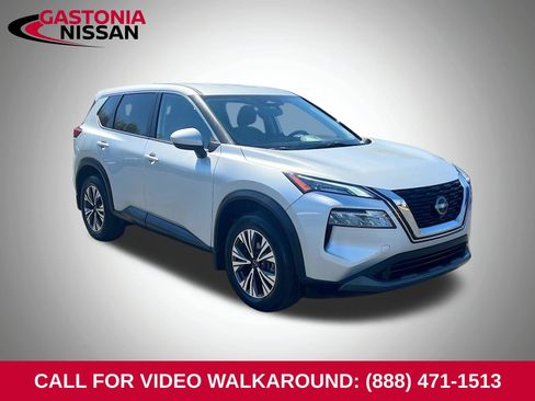 Used 2023 Nissan Rogue SV FWD image 1