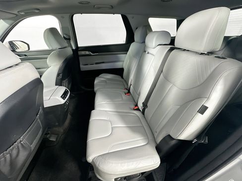Used 2023 Hyundai Palisade SEL FWD image 26