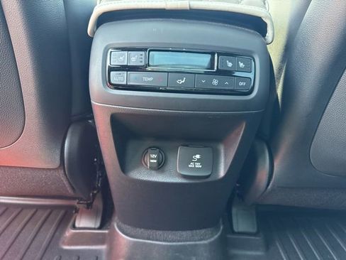 Used 2025 Hyundai Palisade Calligraphy AWD/4WD image 9