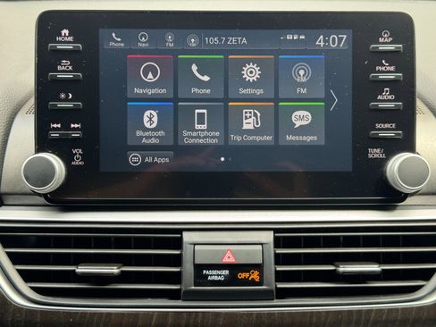 Used 2022 Honda Accord Touring image 26