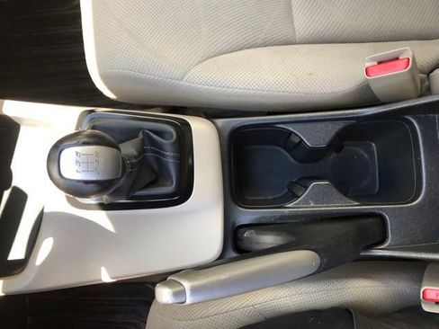 Used 2012 Honda Civic LX image 18