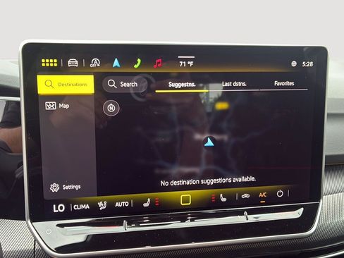 New 2026 Volkswagen Golf SE FWD image 32