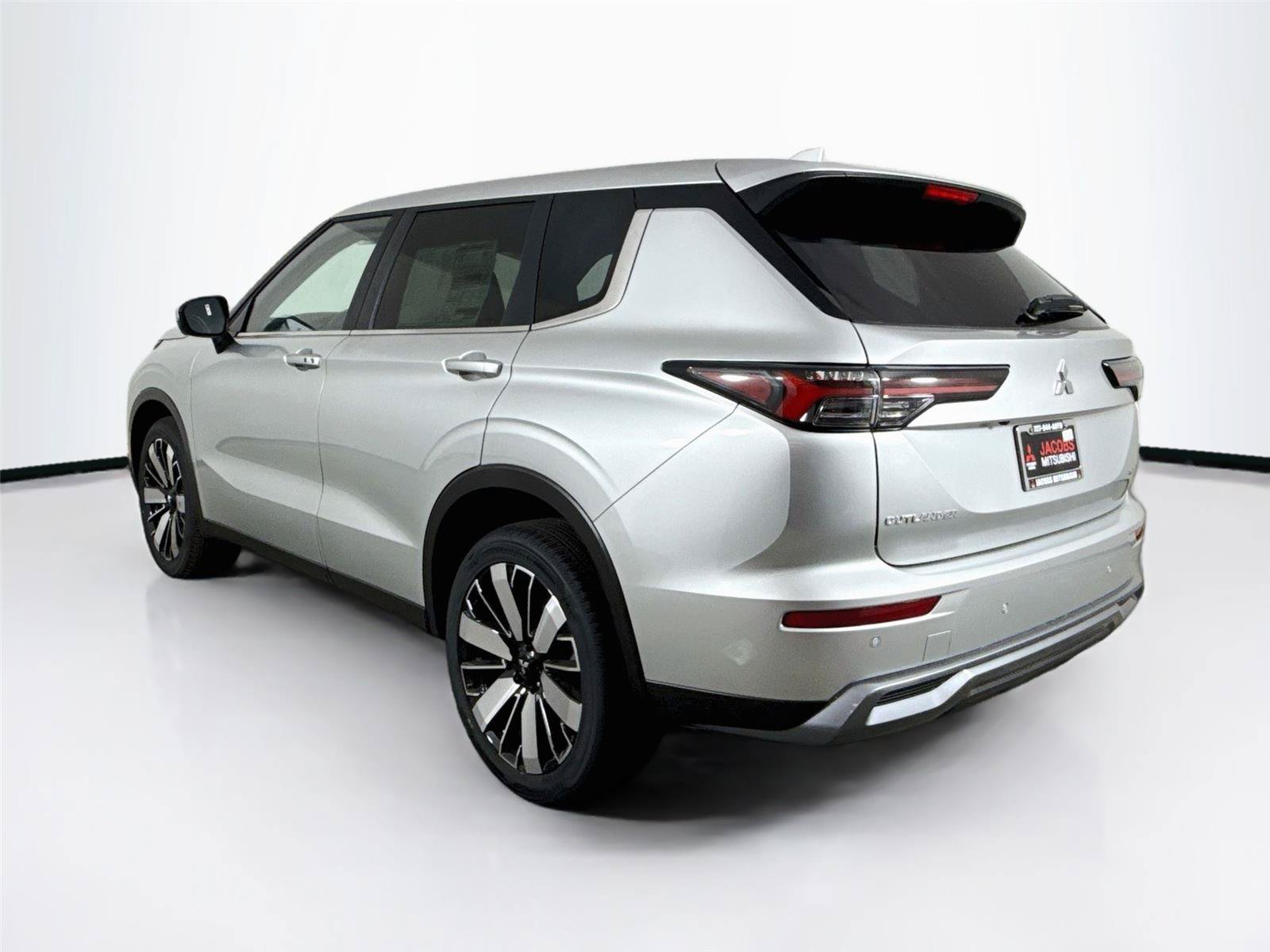 New 2026 Mitsubishi Outlander SE FWD image 25