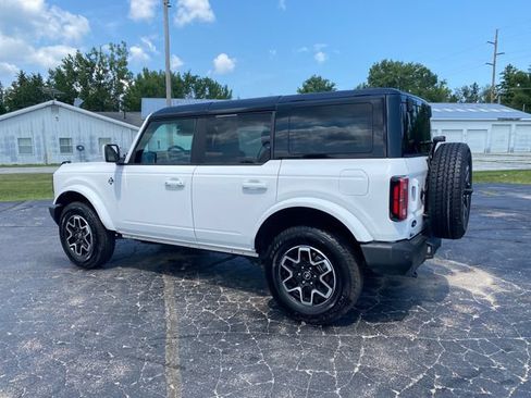 Used 2025 Ford Bronco Outer Banks AWD/4WD image 4